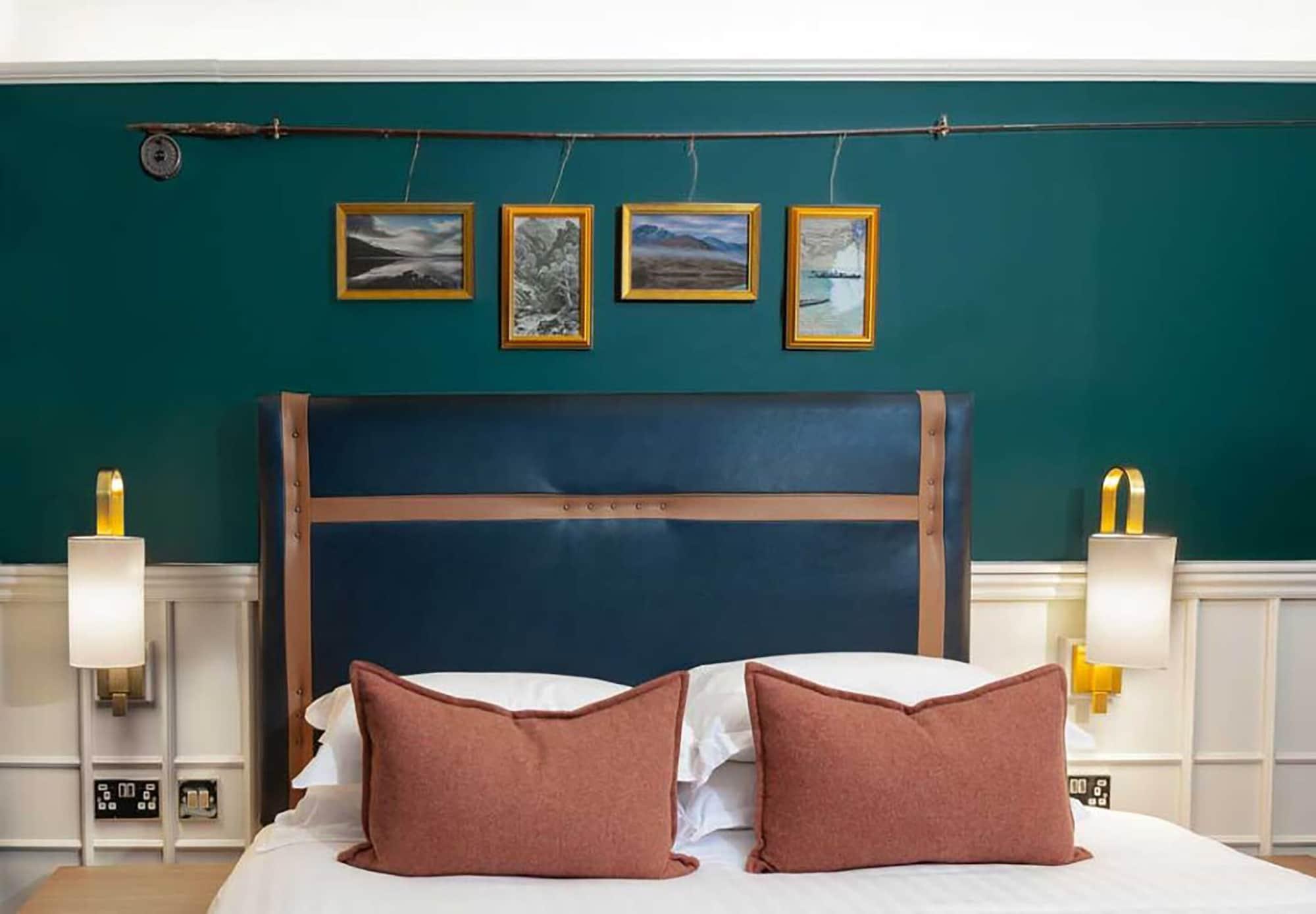 Macdonald Loch Rannoch Hotel & Resort キンロック・ランノホ エクステリア 写真