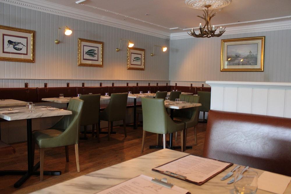 Macdonald Loch Rannoch Hotel & Resort キンロック・ランノホ エクステリア 写真