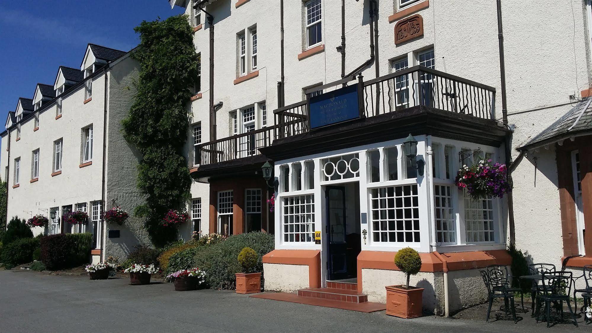 Macdonald Loch Rannoch Hotel & Resort キンロック・ランノホ エクステリア 写真
