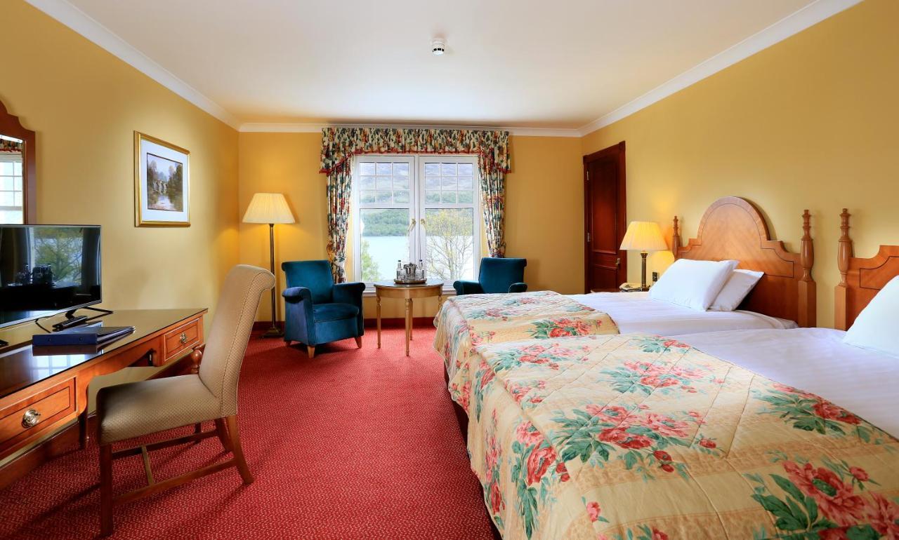 Macdonald Loch Rannoch Hotel & Resort キンロック・ランノホ エクステリア 写真